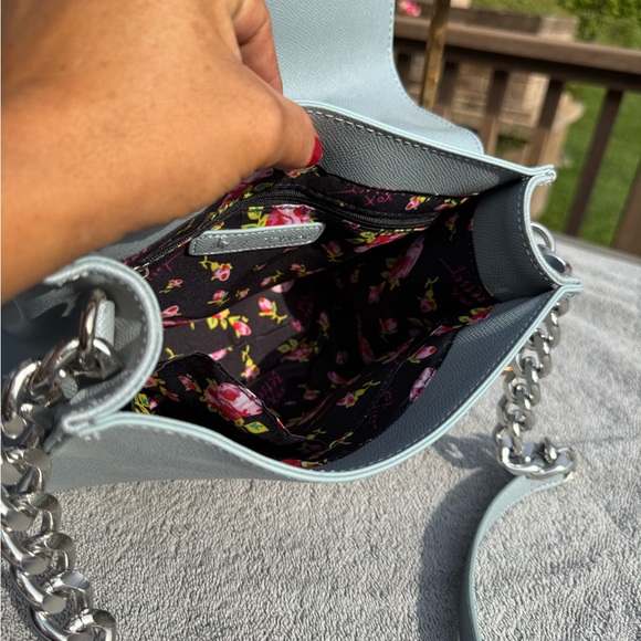 NWT! Betsy Johnson Devin Satchel Top Handle Crossbody Bag Blue Bow Chain Strap - Picture 9 of 13